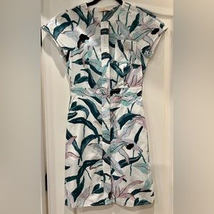 Tory Burch
Ivory Bloom Shirtdress size 0
$368 original retail